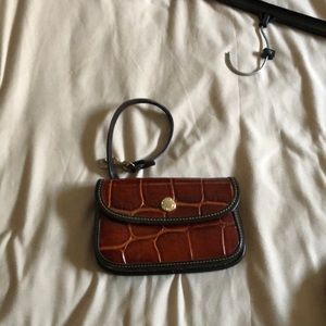 Dooney & Bourke change purse